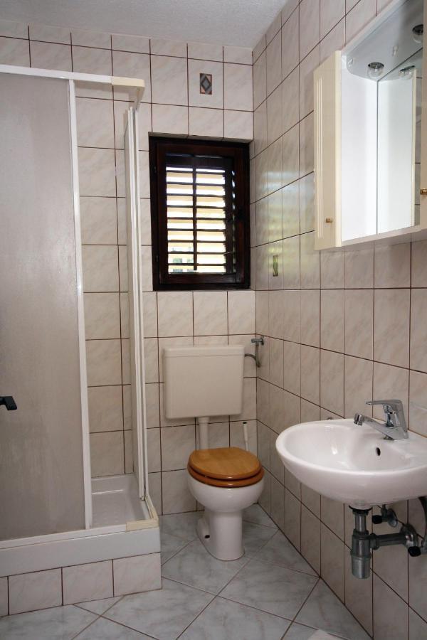 Apartments By The Sea Kampor, Rab - 5051 Екстериор снимка