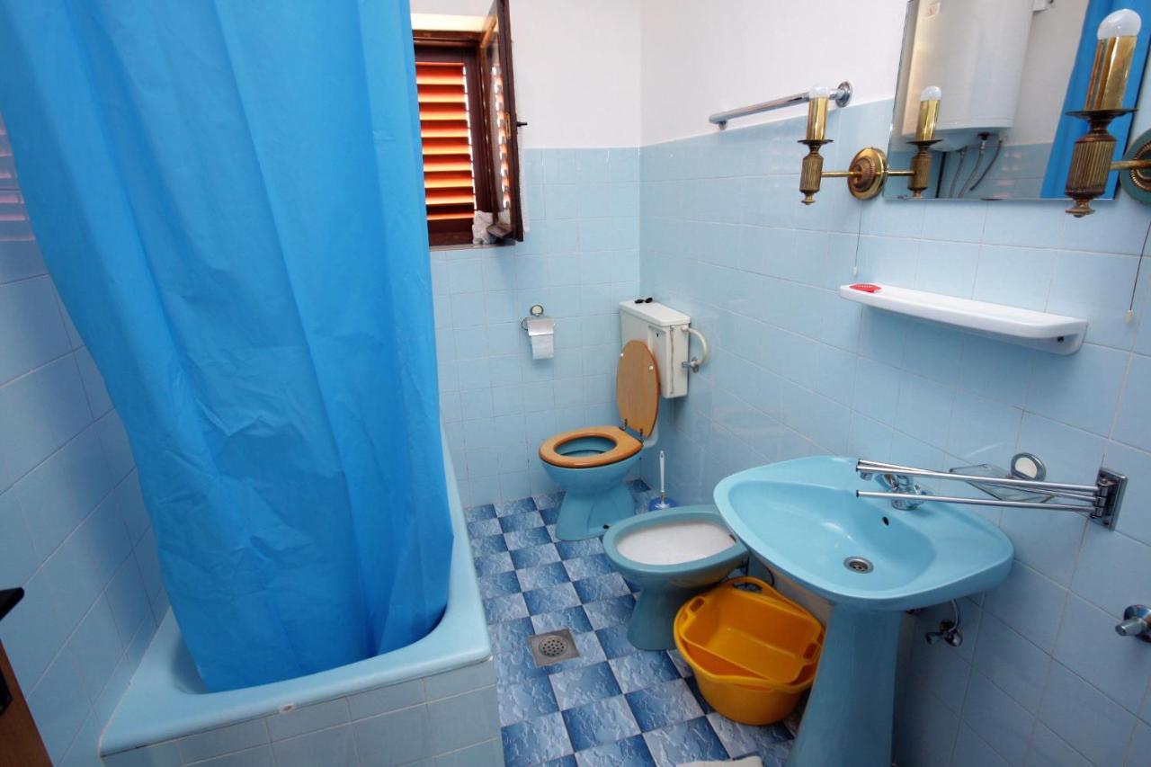 Apartments By The Sea Kampor, Rab - 5051 Екстериор снимка